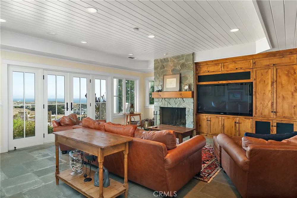404 Huntington Road Cambria, CA 93428