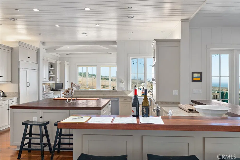 404 Huntington Road Cambria, CA 93428