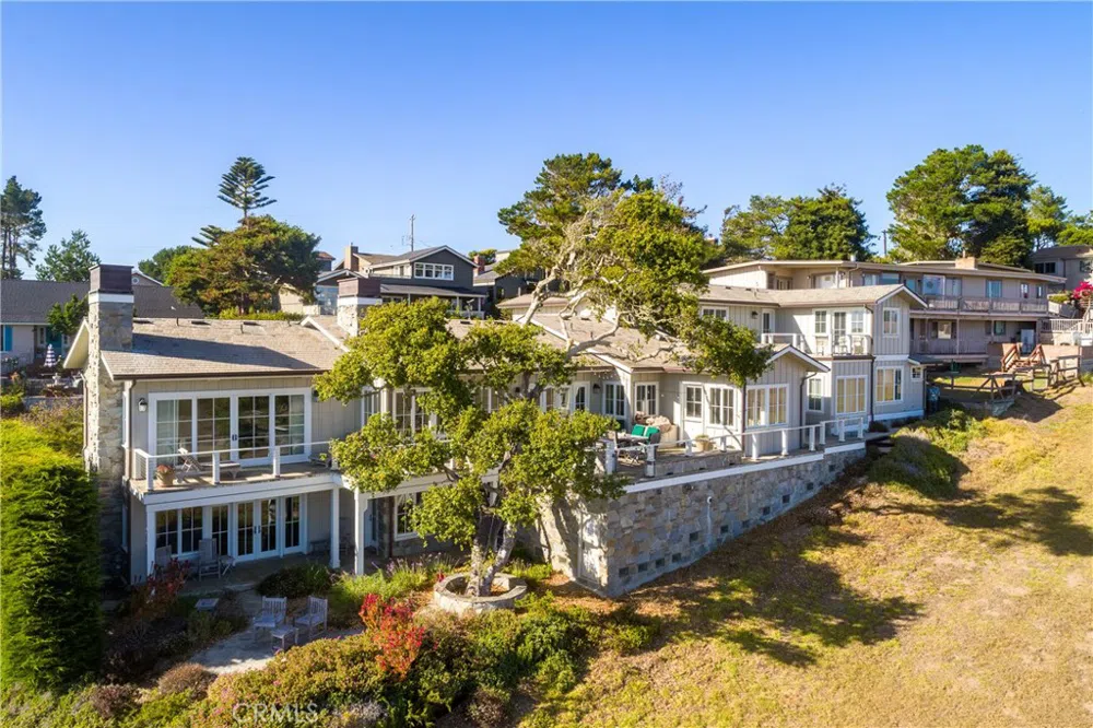 404 Huntington Road Cambria, CA 93428