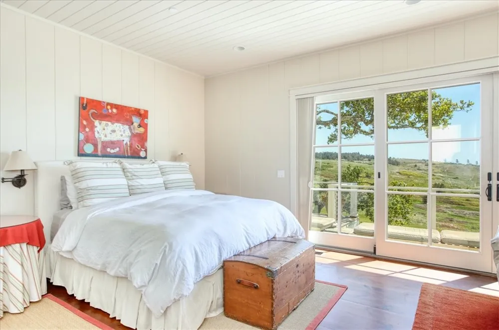 404 Huntington Road Cambria, CA 93428