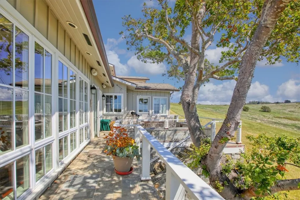 404 Huntington Road Cambria, CA 93428
