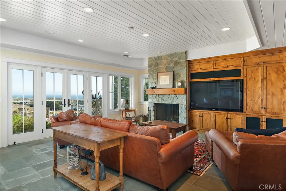 404 Huntington Road Cambria, CA 93428