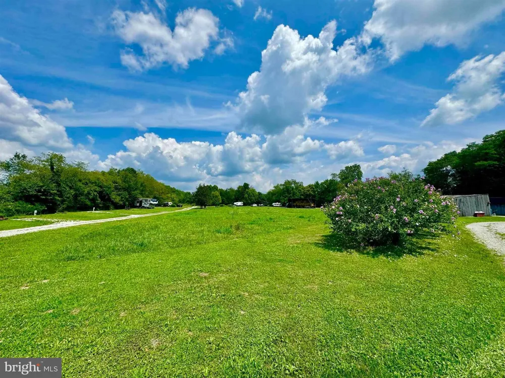 624 ARNOLD HILL ROAD Elkins, WV 26241