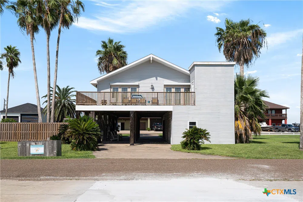 1213 Port South Drive Port Mansfield, TX 78598