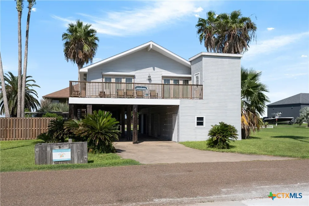 1213 Port South Drive Port Mansfield, TX 78598