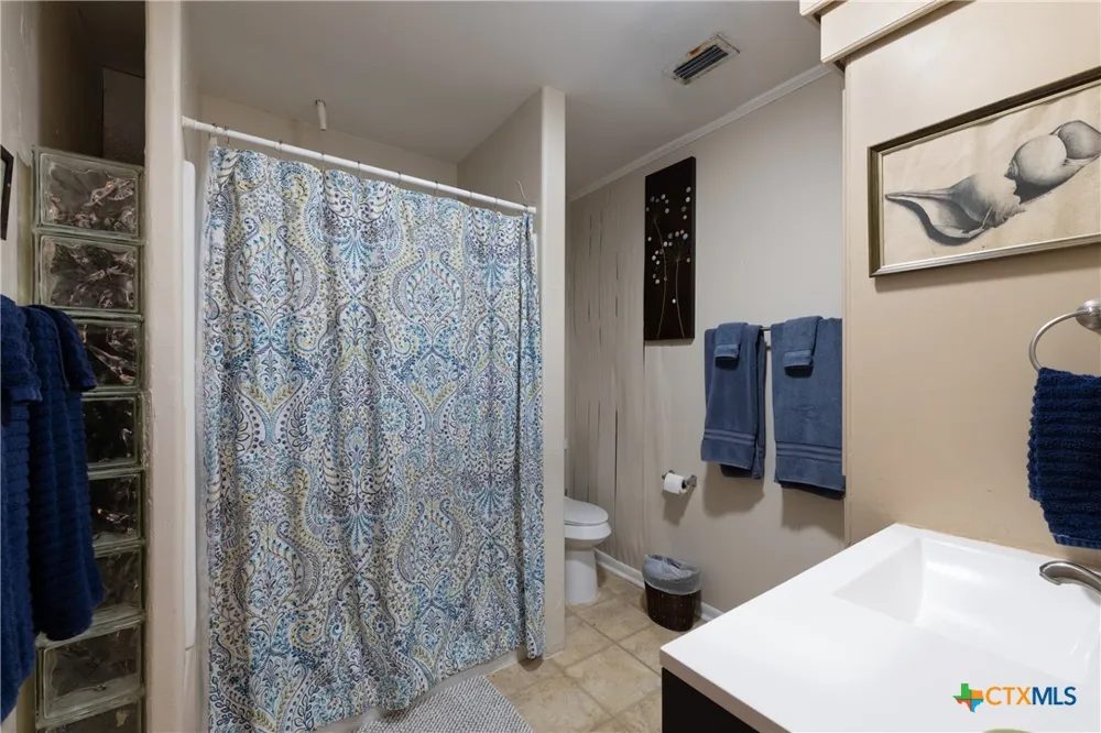 1213 Port South Drive Port Mansfield, TX 78598