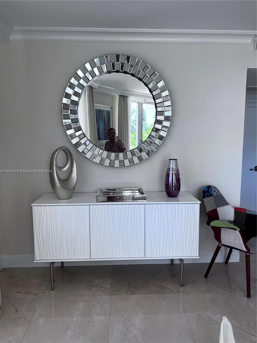 5161 Collins Ave #505 Miami Beach, FL 33140
