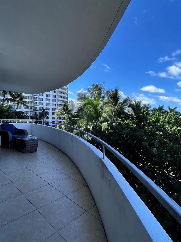 5161 Collins Ave #505 Miami Beach, FL 33140