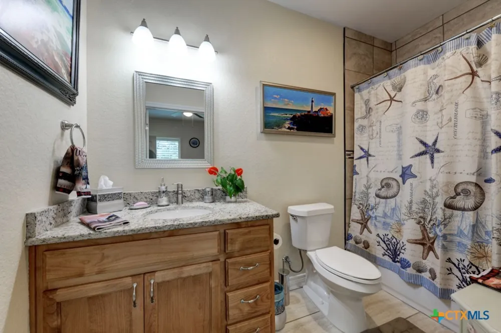 861 Rutherford Fischer, TX 78623