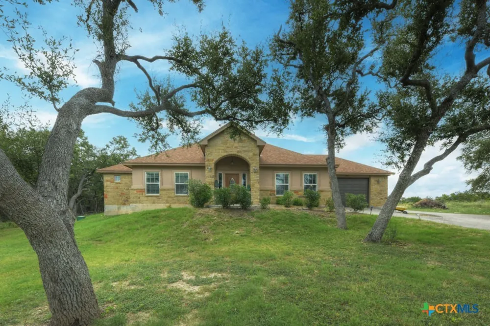 861 Rutherford Fischer, TX 78623