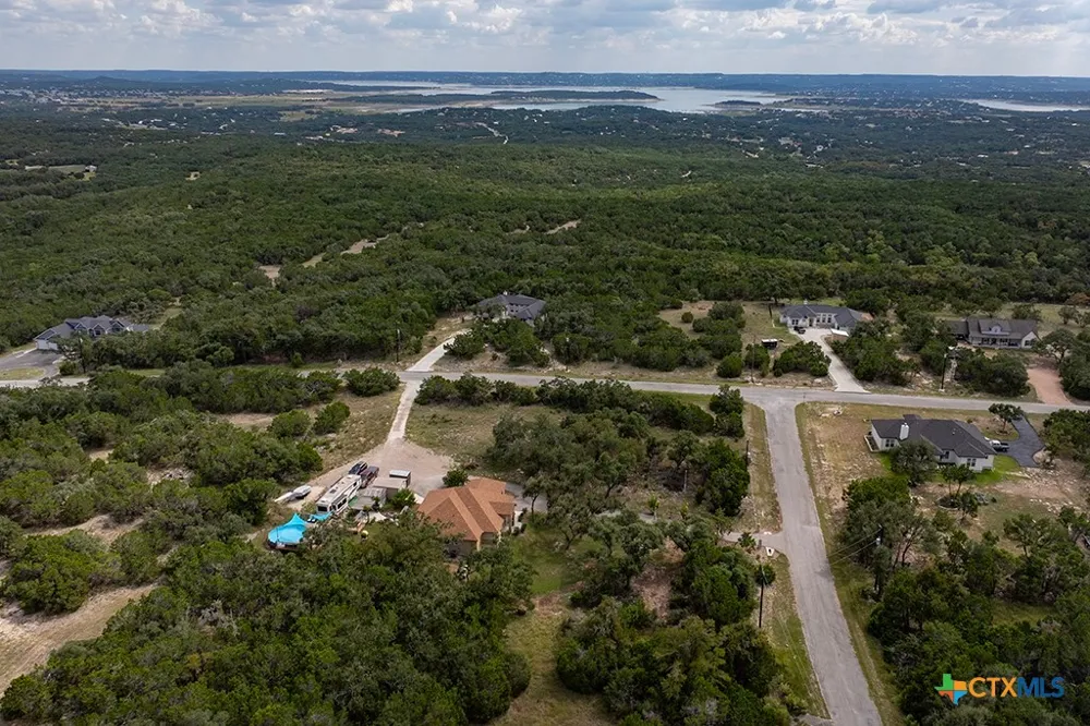 861 Rutherford Fischer, TX 78623