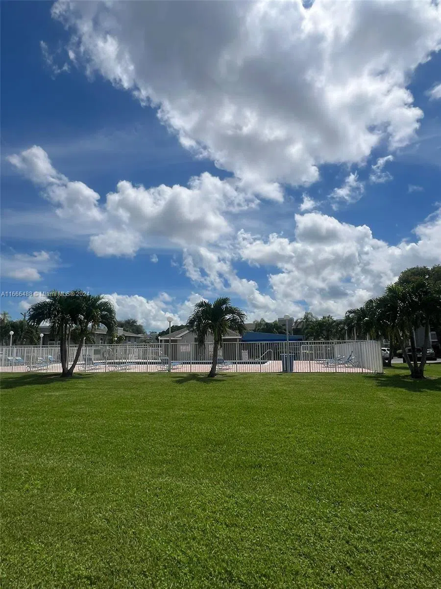 435 NE 210th Cir Ter #103-23 Miami, FL 33179