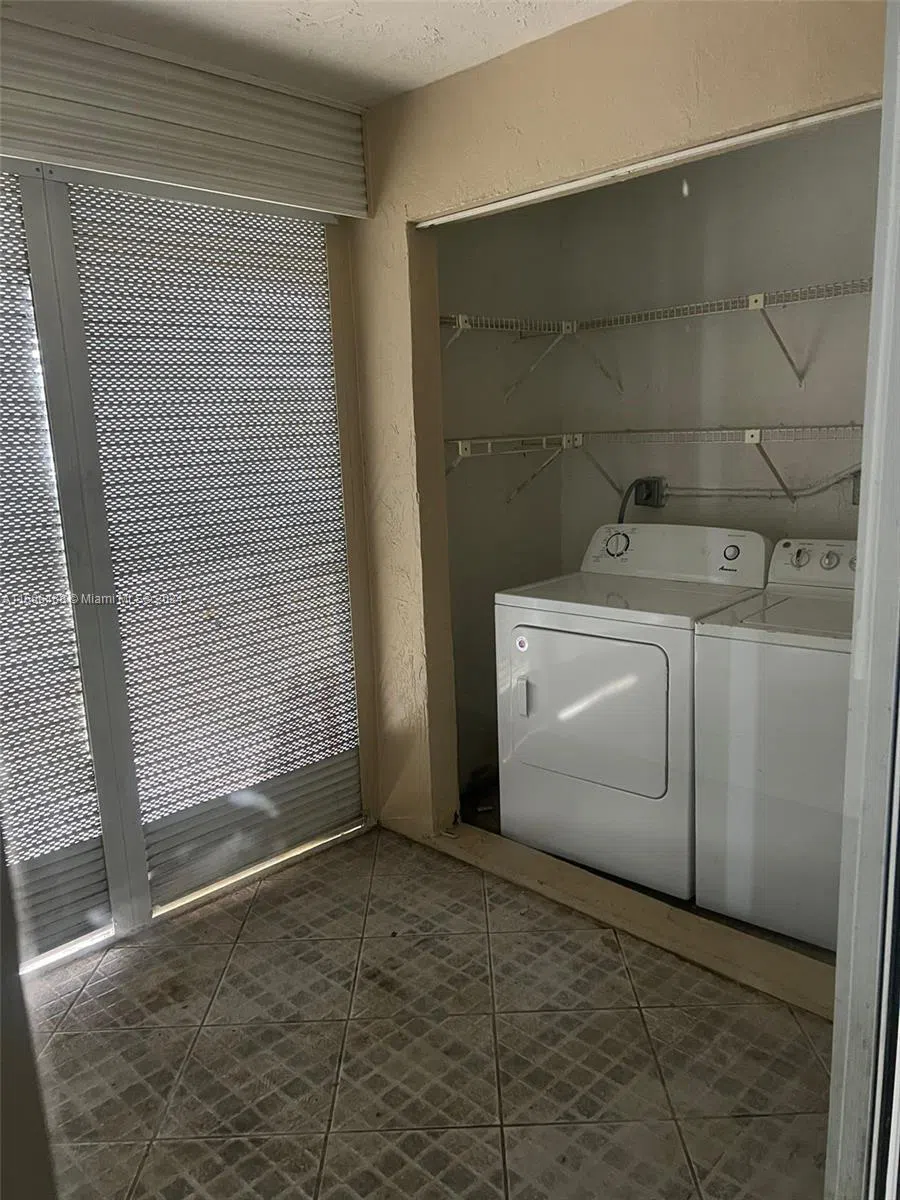 435 NE 210th Cir Ter #103-23 Miami, FL 33179