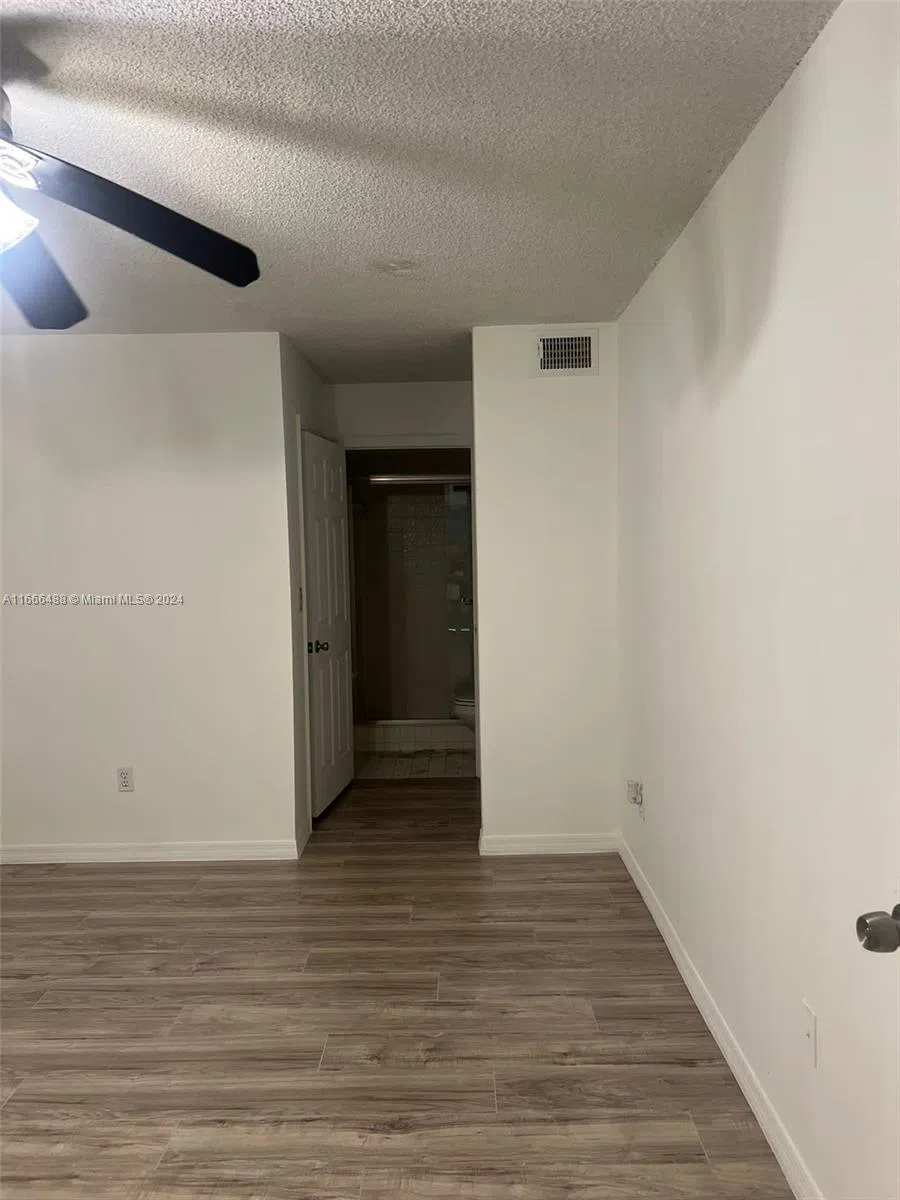 435 NE 210th Cir Ter #103-23 Miami, FL 33179
