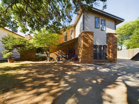 8114 Topeka Avenue