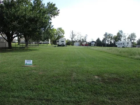 Holiday Village Dr.