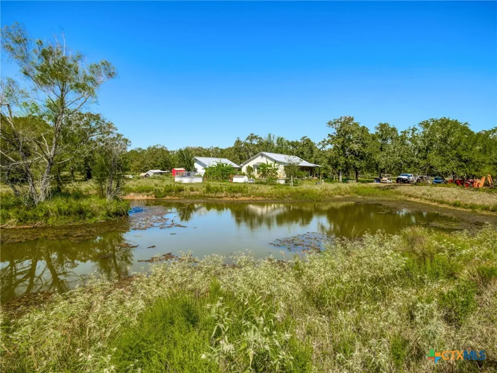 294 Lois Lane Paige, TX 78659