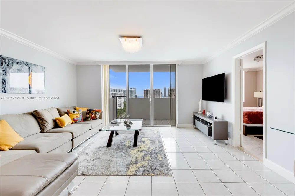 2750 NE 183rd St #1910 Aventura, FL 33160