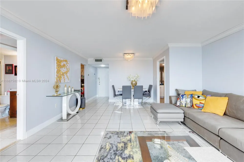 2750 NE 183rd St #1910 Aventura, FL 33160