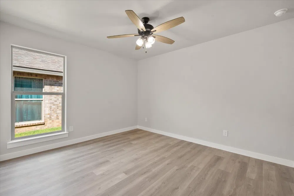 2502 Abbeville Avenue Wolfforth, TX 79382