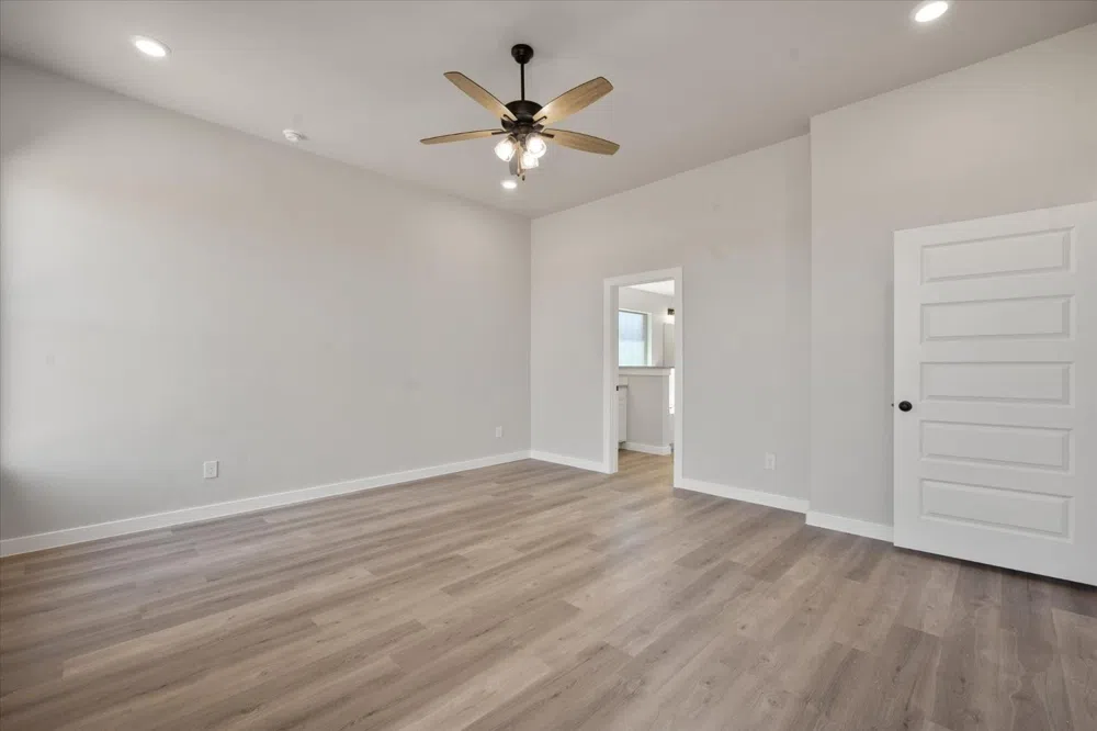 2502 Abbeville Avenue Wolfforth, TX 79382