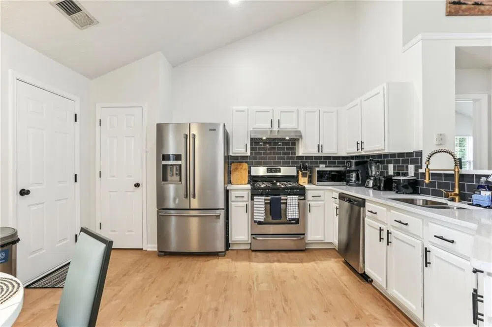 859 Springchase Drive Austell, GA 30168