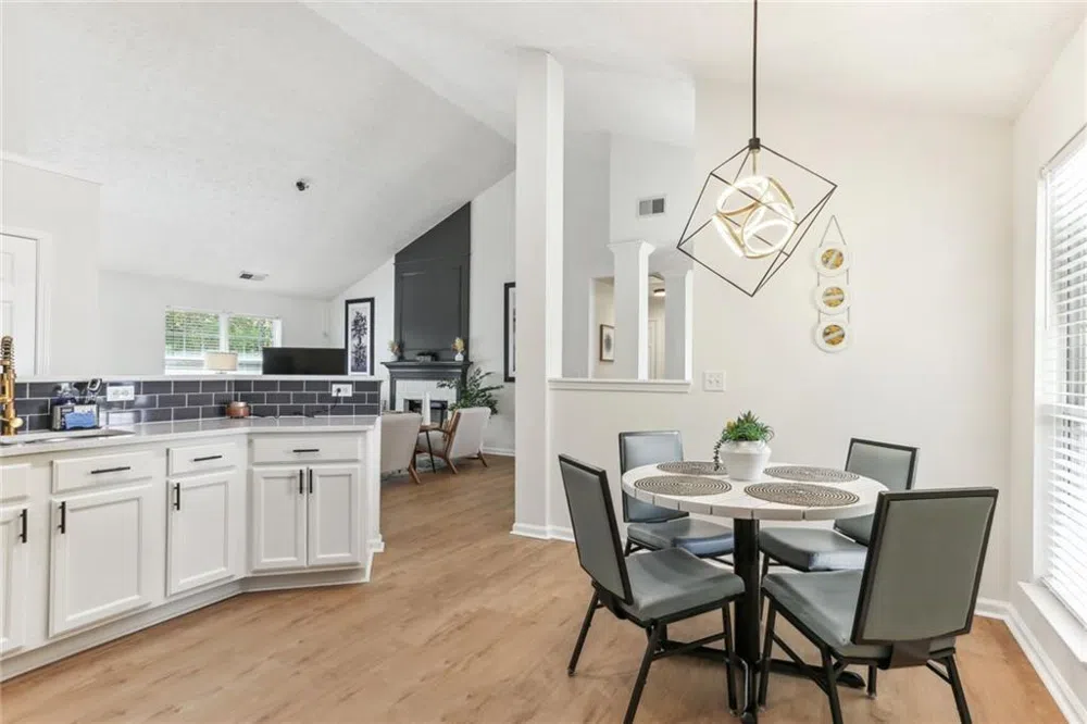 859 Springchase Drive Austell, GA 30168