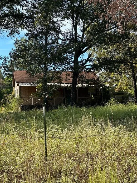 234 Private Road 34615 Sumner, TX 75486