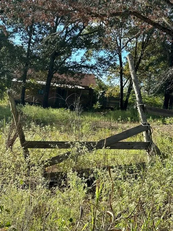 234 Private Road 34615 Sumner, TX 75486