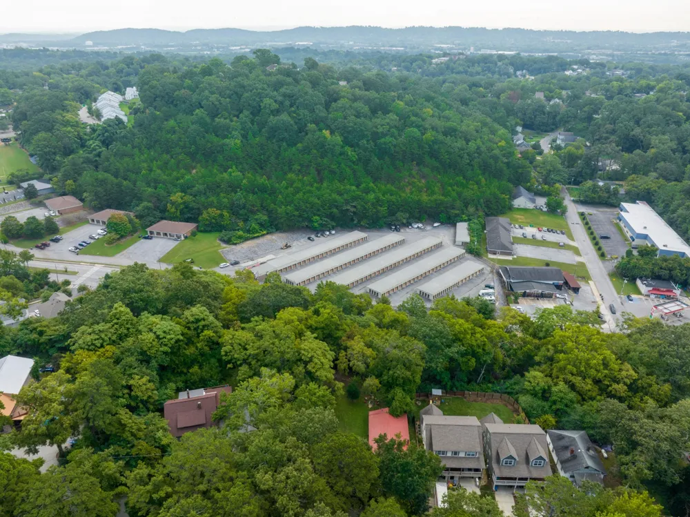 949 Dallas Road Chattanooga, TN 37405