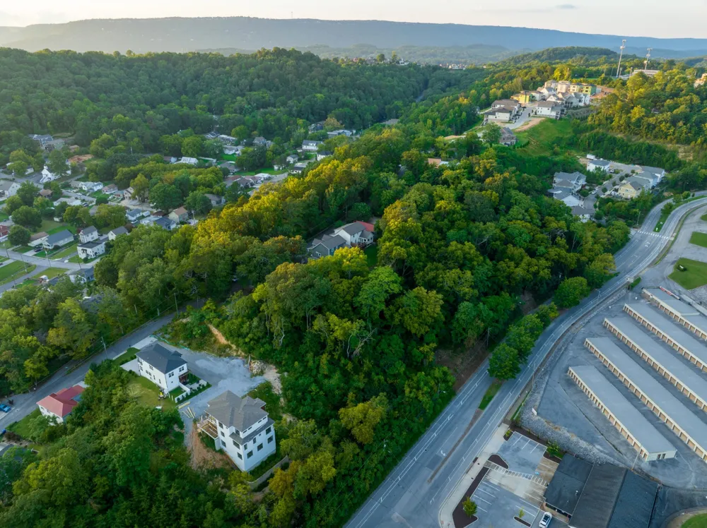 917 Dallas Road Chattanooga, TN 37405