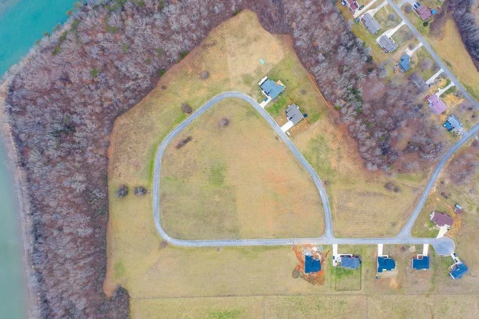 555 Overlook Drive Dayton, TN 37321