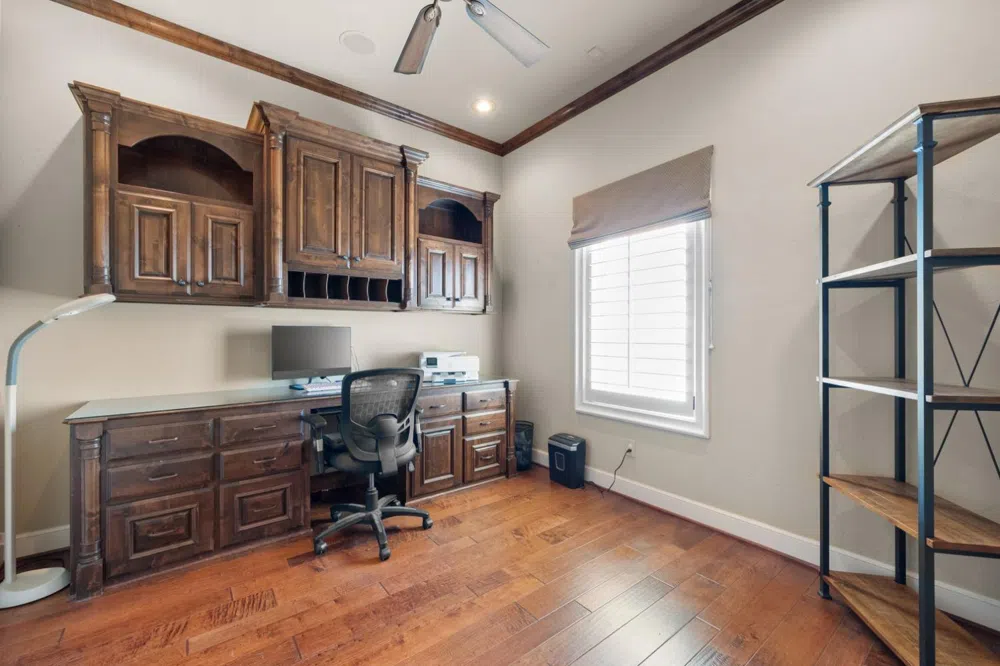 3180 N US Highway 385 Levelland, TX 79336