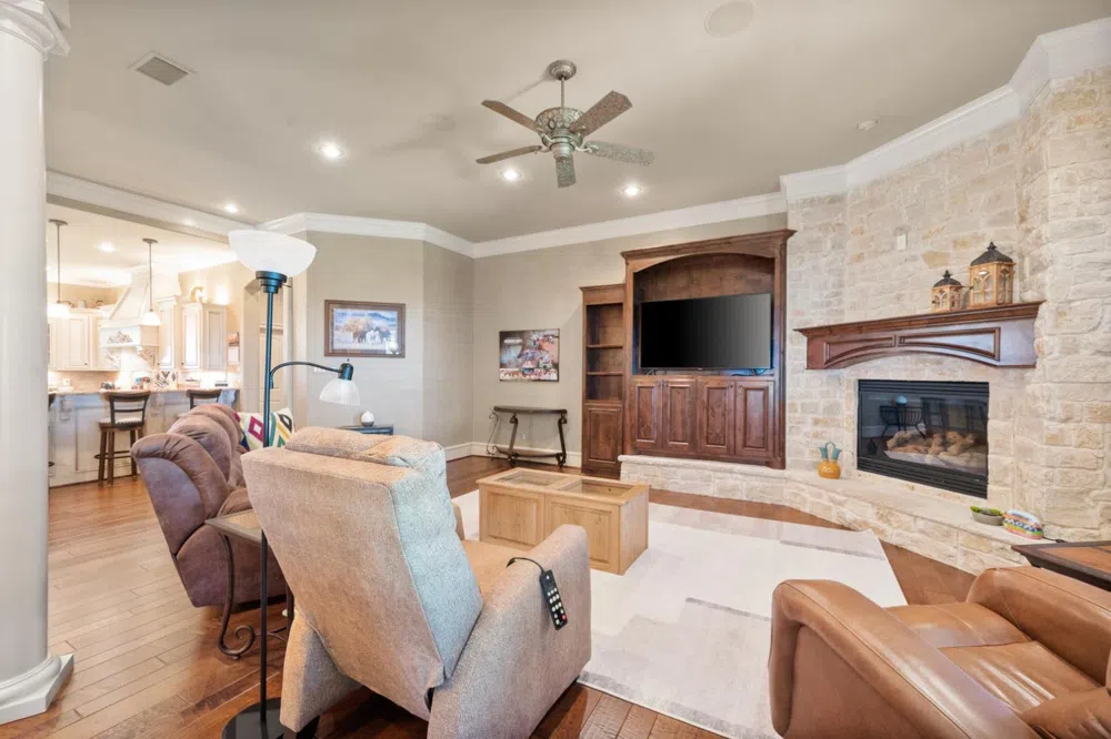 3180 N US Highway 385 Levelland, TX 79336