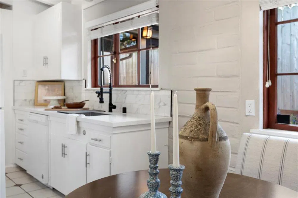 244 Grove Acre Avenue Pacific Grove, CA 93950