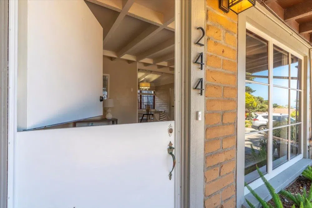 244 Grove Acre Avenue Pacific Grove, CA 93950