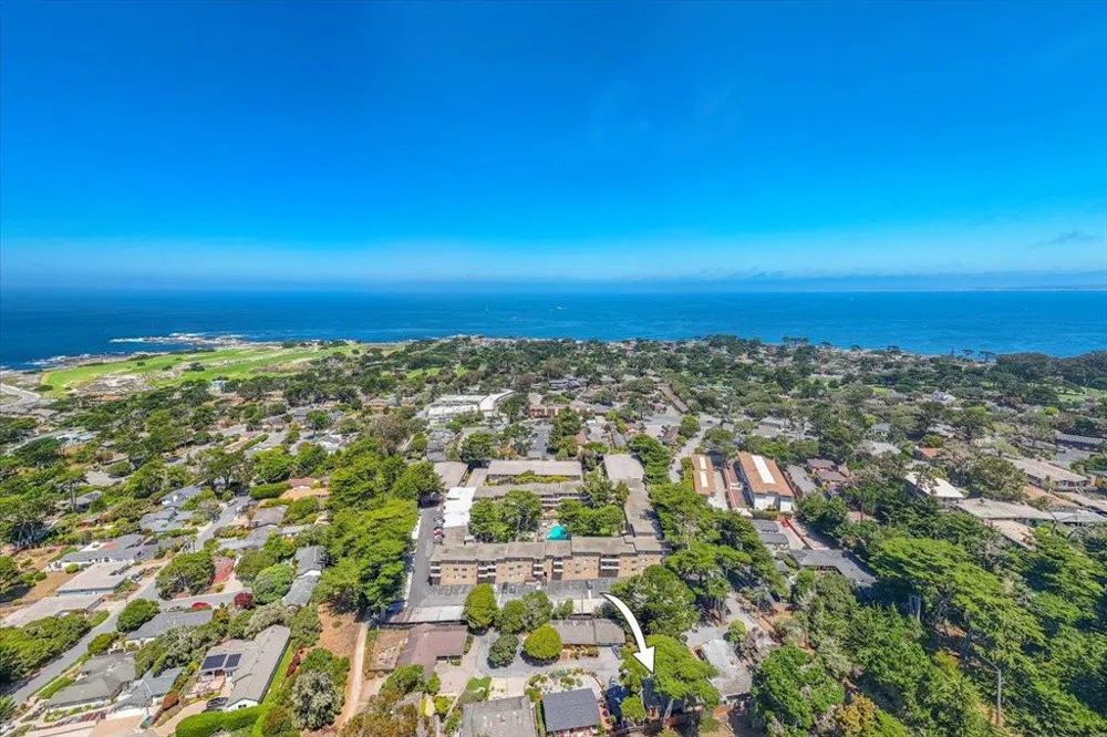 244 Grove Acre Avenue Pacific Grove, CA 93950
