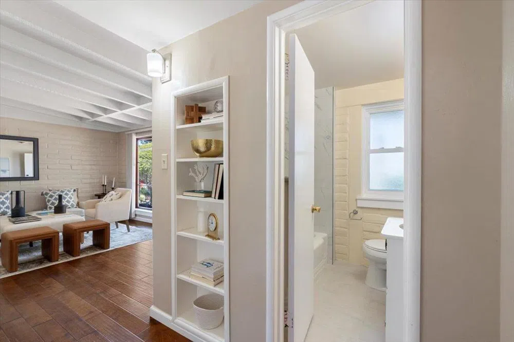 244 Grove Acre Avenue Pacific Grove, CA 93950
