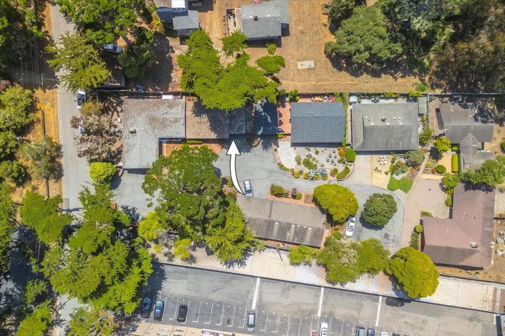 244 Grove Acre Avenue Pacific Grove, CA 93950