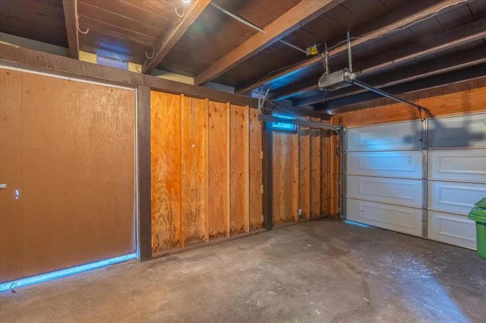 244 Grove Acre Avenue Pacific Grove, CA 93950
