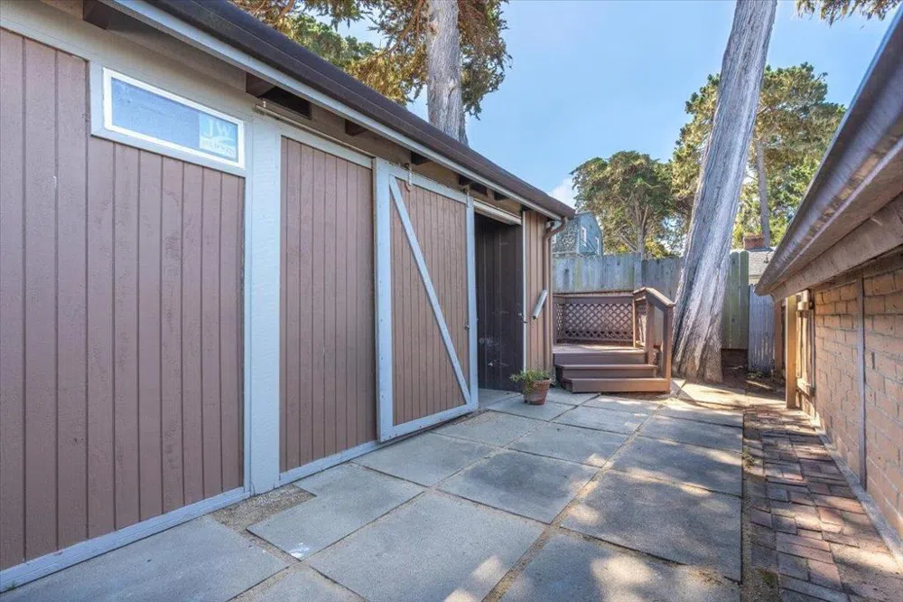 244 Grove Acre Avenue Pacific Grove, CA 93950