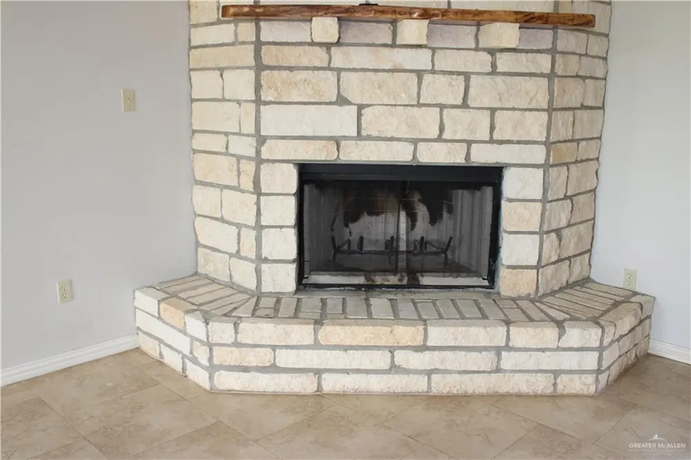 375 W CR 401 ROAD Falfurrias, TX 78355
