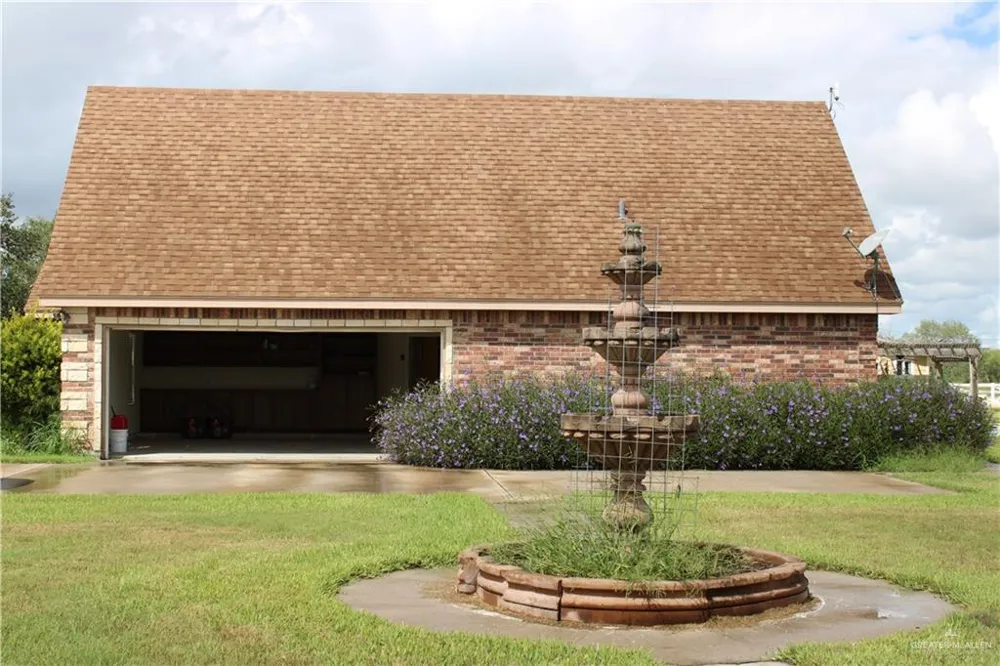 375 W CR 401 ROAD Falfurrias, TX 78355