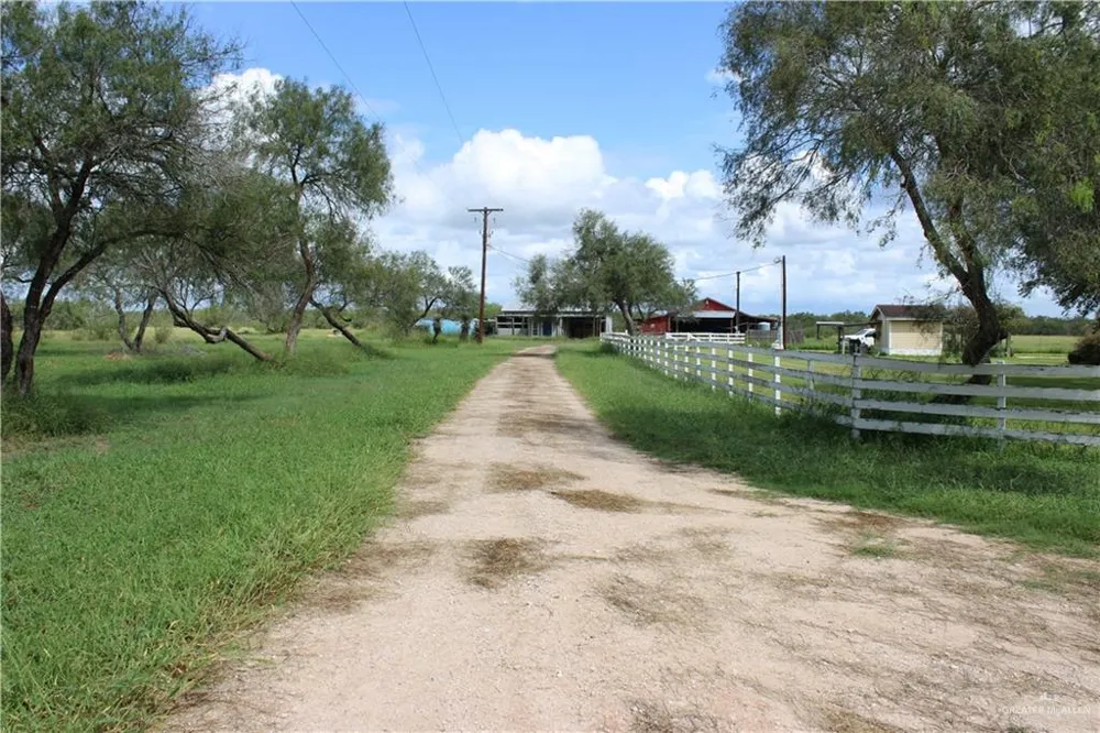 375 W CR 401 ROAD Falfurrias, TX 78355