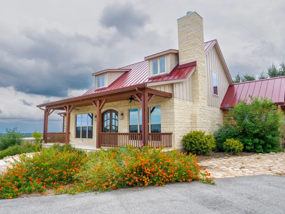 529 Vista Ridge Round Mountain, TX 78663