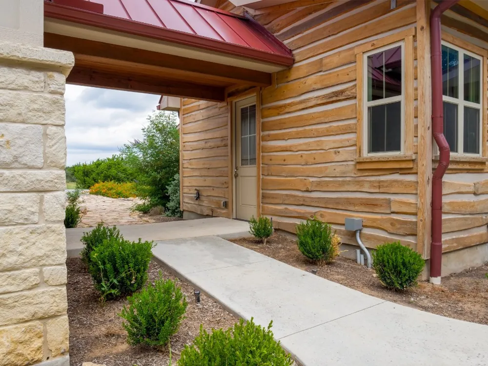 529 Vista Ridge Round Mountain, TX 78663