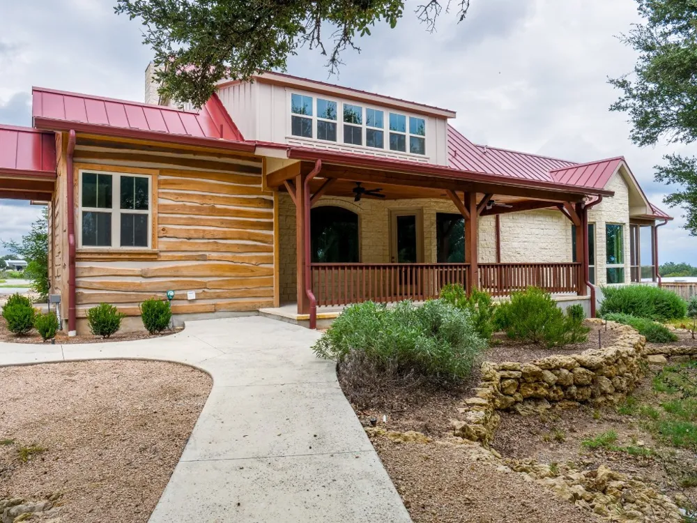 529 Vista Ridge Round Mountain, TX 78663