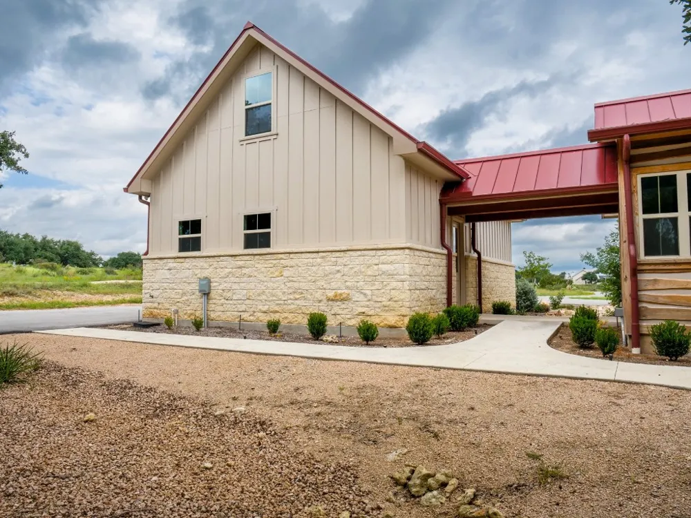 529 Vista Ridge Round Mountain, TX 78663