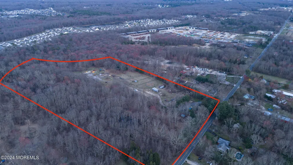 40 Yellowbrook Road Freehold, NJ 07728