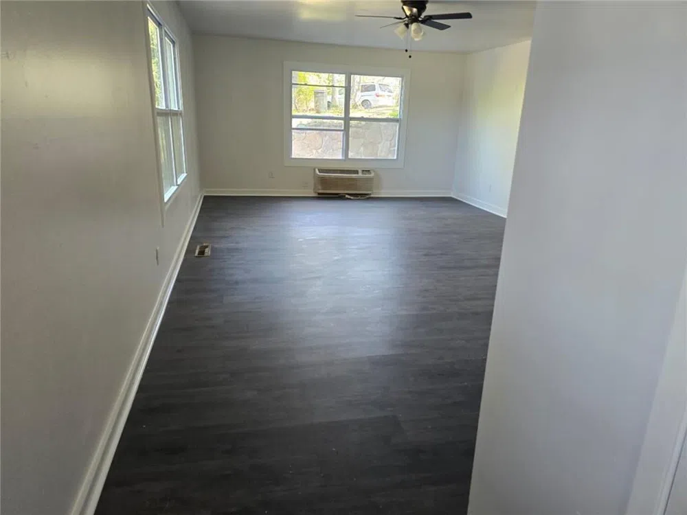 240 Varnes Lane Lakemont, GA 30552